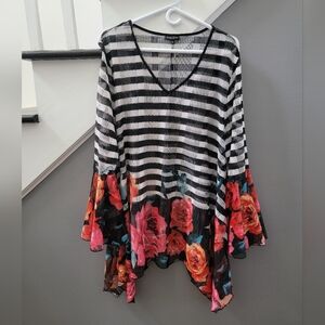 Dor Dor Couture Womens Sz 1X Mixed Print Mesh Bell Sleeve Tunic Top Asymmetric